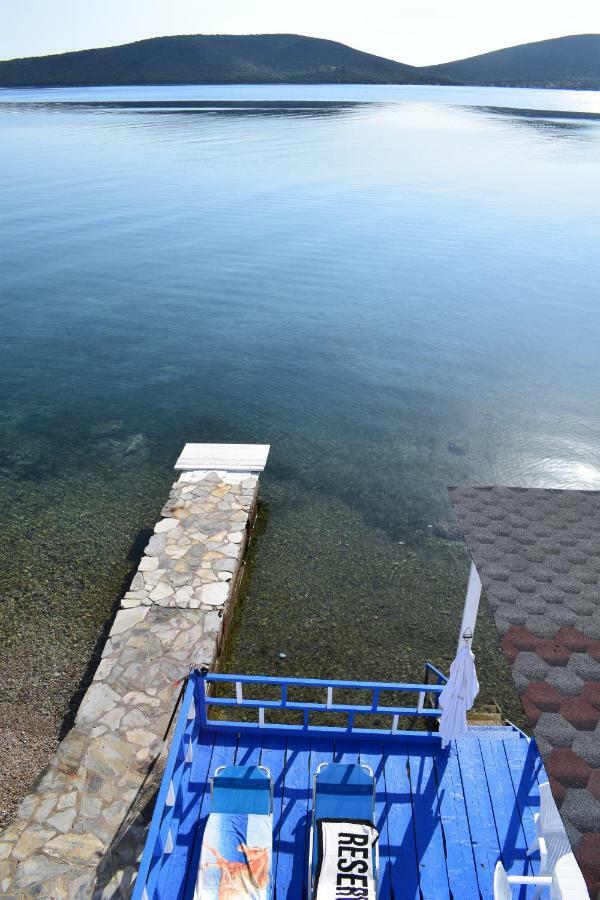 Δημήτρης Κωνσταντίνου Βίλα Σούρπη Εξωτερικό φωτογραφία